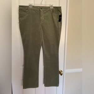 NWT Ralph Lauren Olive Corduroy Jeans Leather Logo Patch Mid-Rise Straight 34/18